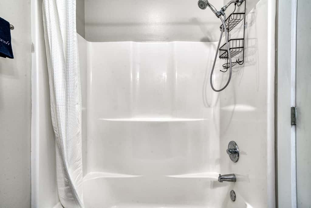 CozySuites Music Row Spacious 2BR in Nashville!