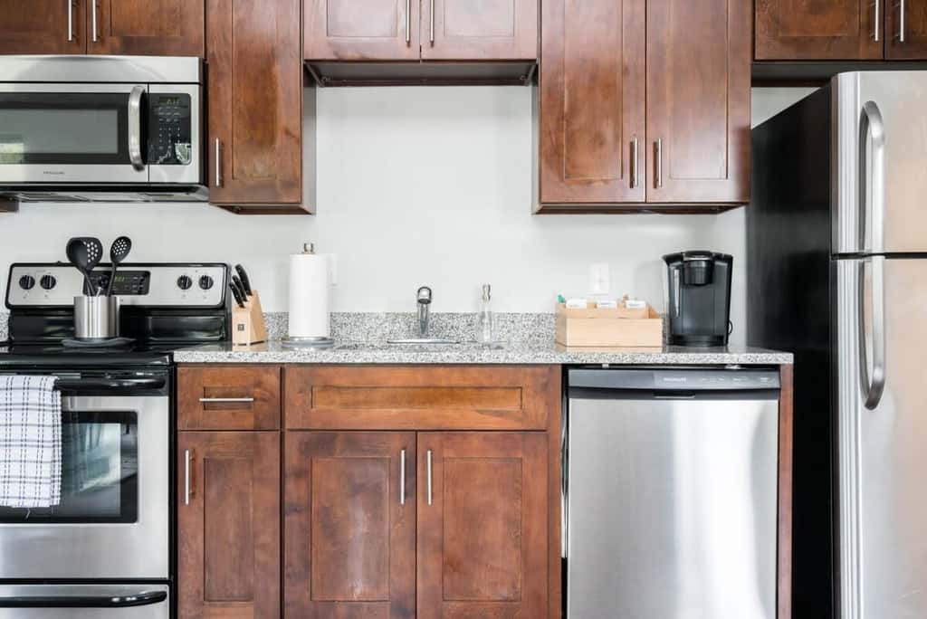 CozySuites Music Row Stunning 2BR in Nashville!
