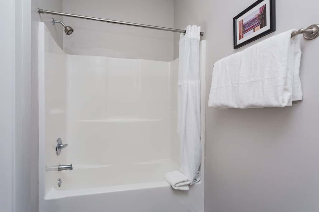 CozySuites Music Row Spacious 1BR in Nashville! 11