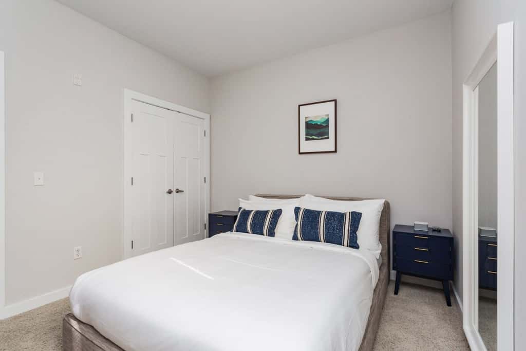 CozySuites Music Row Spacious 1BR in Nashville! 11