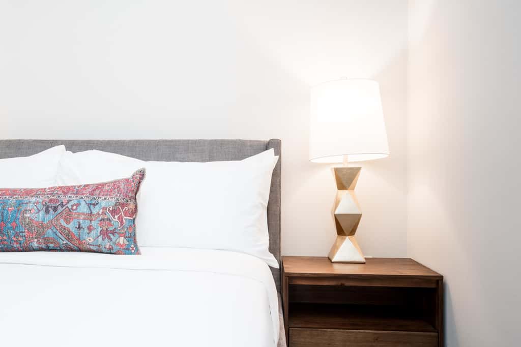 CozySuites MusicRow Astonishing SDO Nashville!