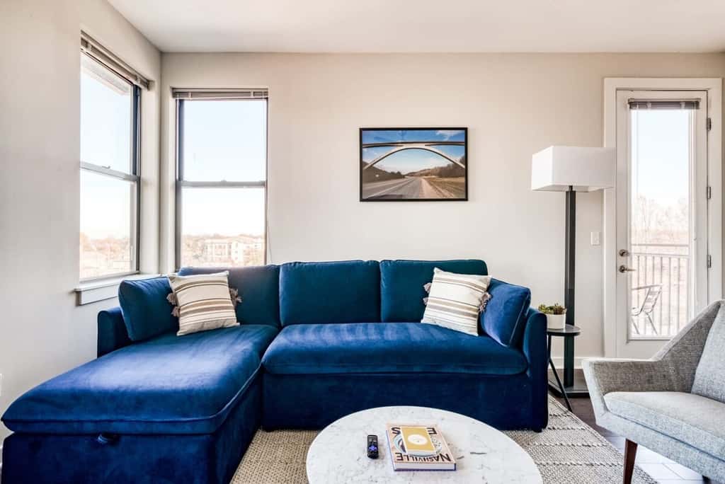 CozySuites TWO Spacious Music Row Condos