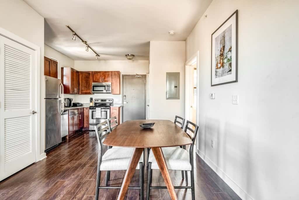 CozySuites TWO Spacious Music Row Condos