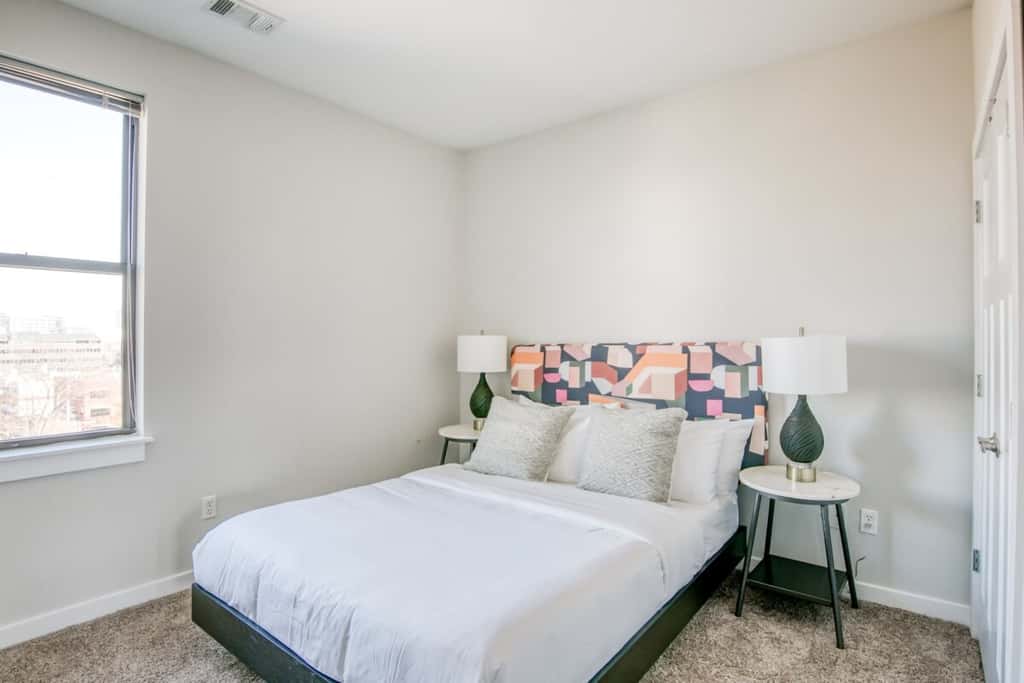 CozySuites TWO Spacious Music Row Condos