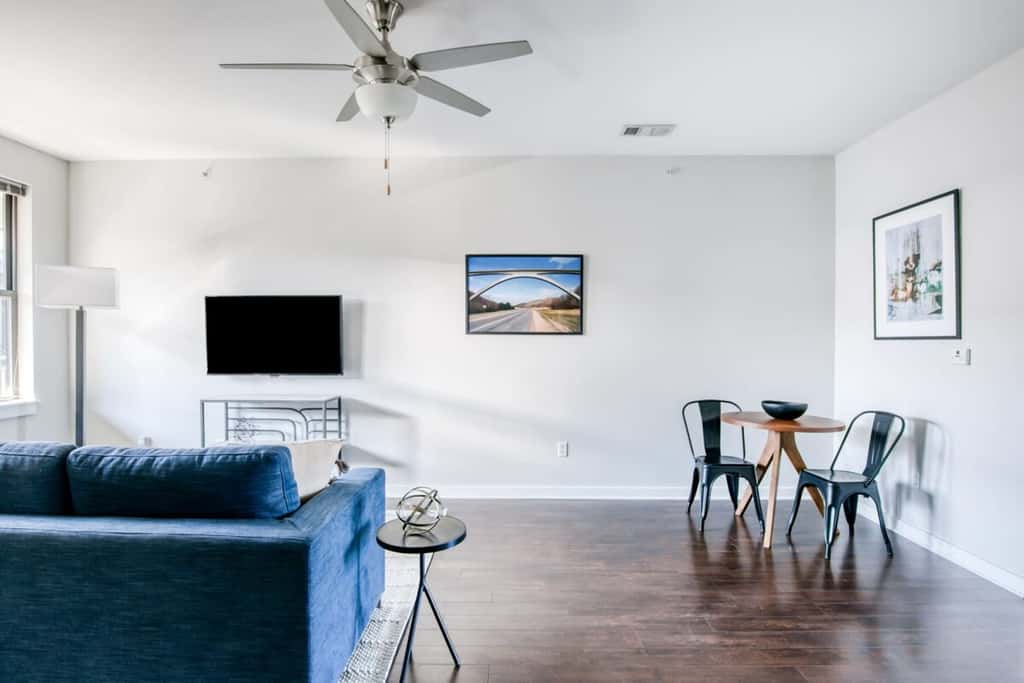 CozySuites TWO Spacious Music Row Condos