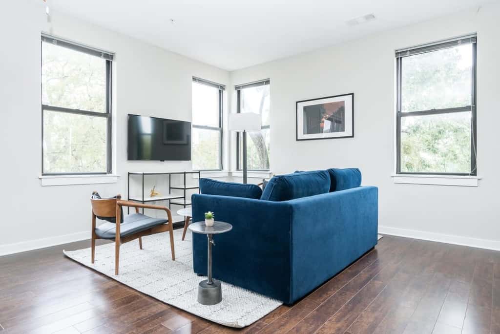 CozySuites TWO Charming Music Row Condos 