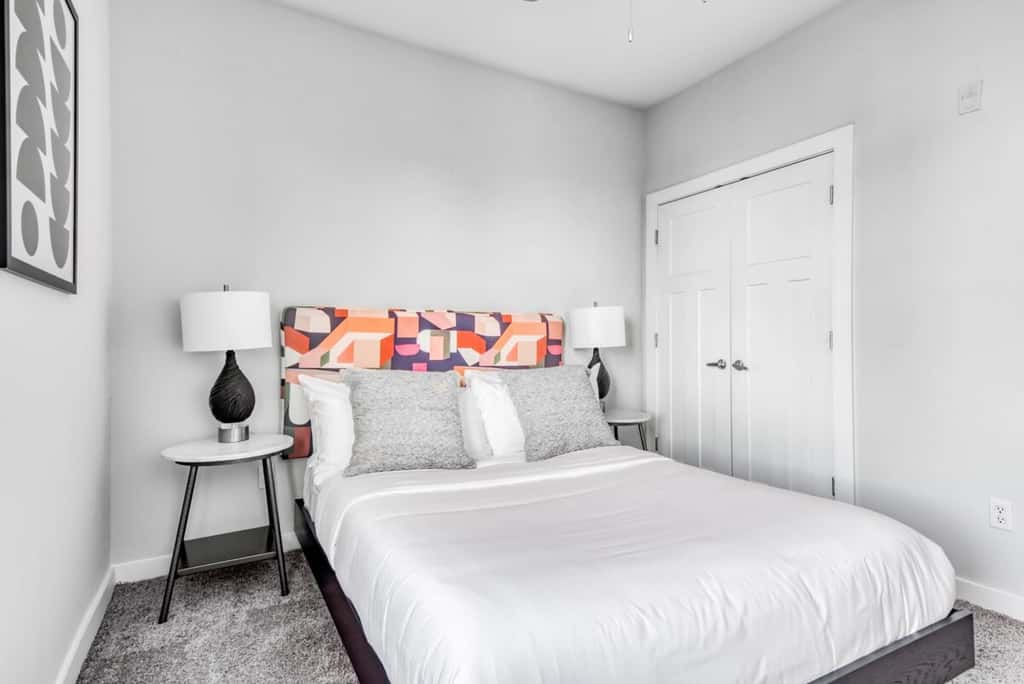 CozySuites TWO Charming Music Row Condos 