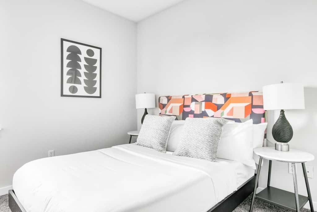 CozySuites TWO Charming Music Row Condos 