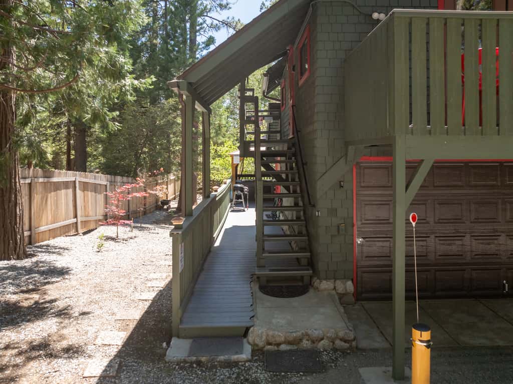 Peaceful Cabin
