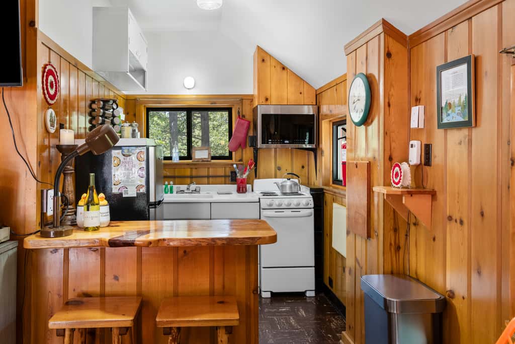 Peaceful Cabin