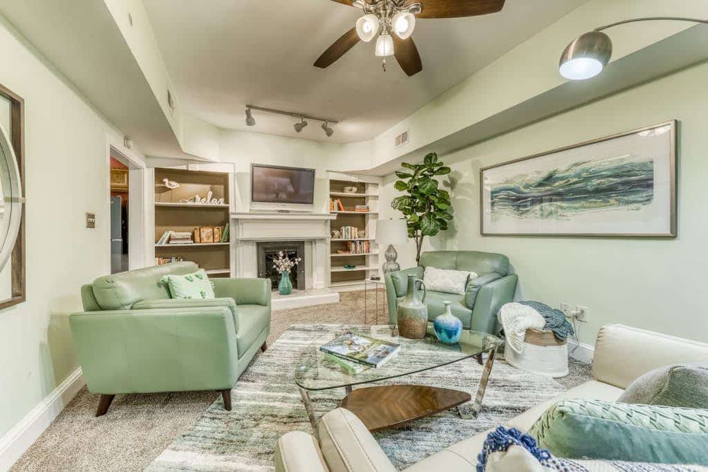 Modern Historic District duplex spacious and short walk to parks and restaurants