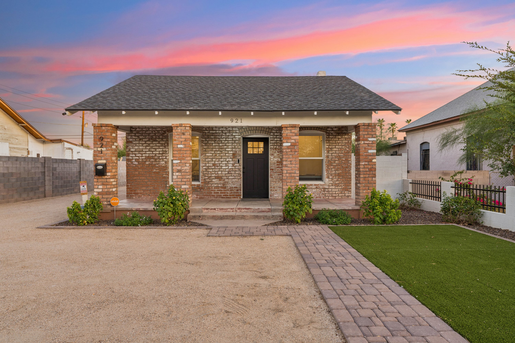 Century Cottage