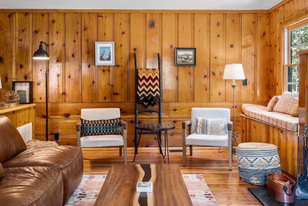 Lundquist House