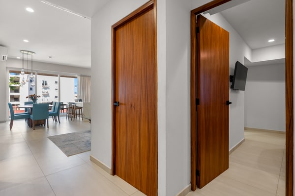 3BR condo near the ocean in Bucerías with pool, WiFi & full kitchen