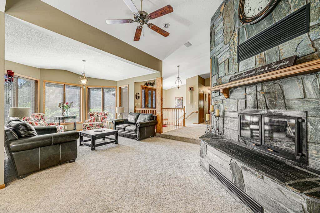 Crooked Canyon Lodge