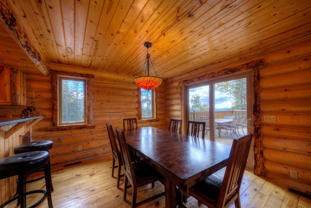 Black Diamond Lodge