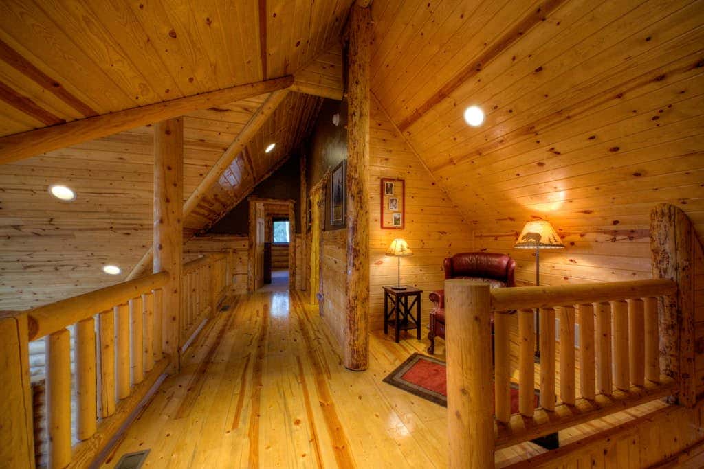 Black Diamond Lodge