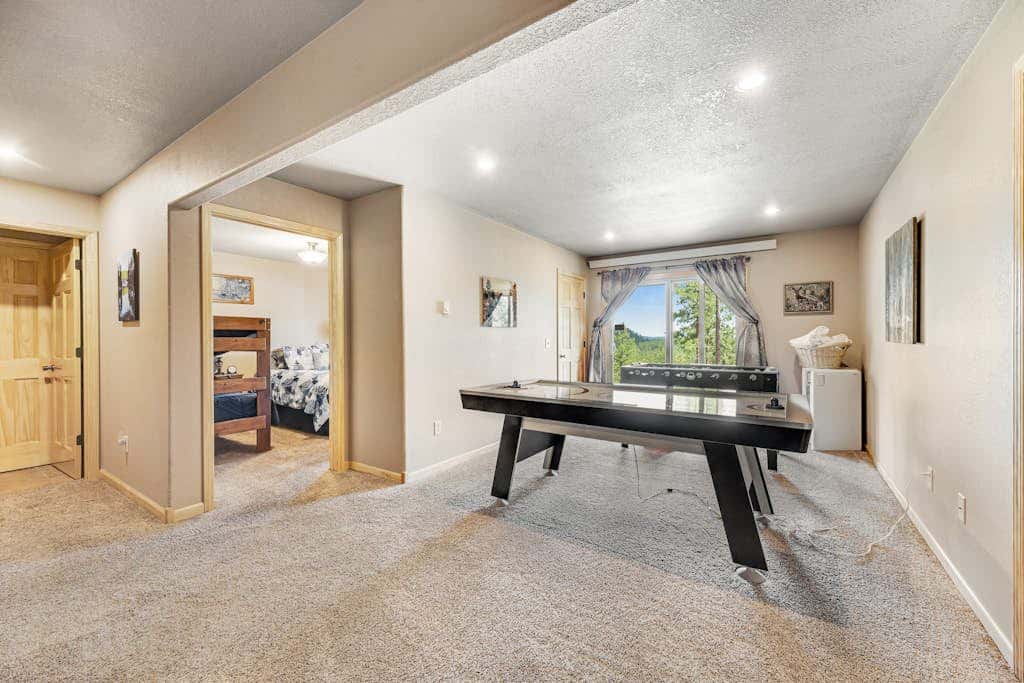 Cliffview Cabin