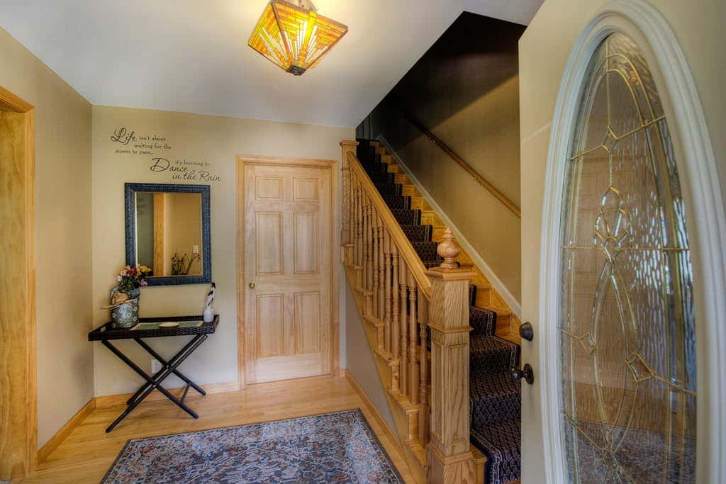 Eagle Pine Lodge