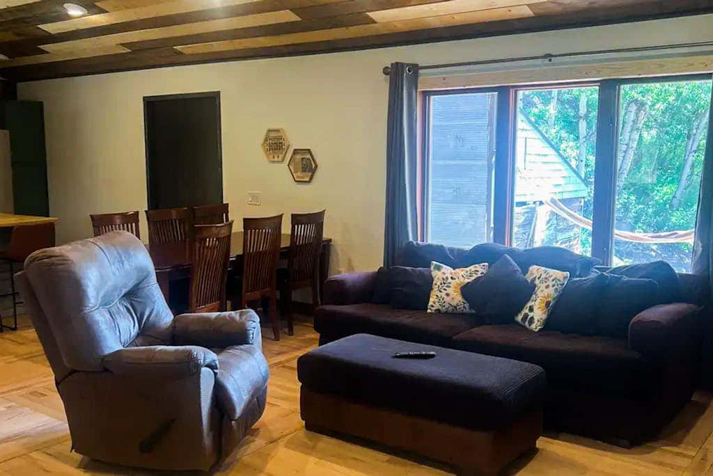 Honey Bee Hideaway