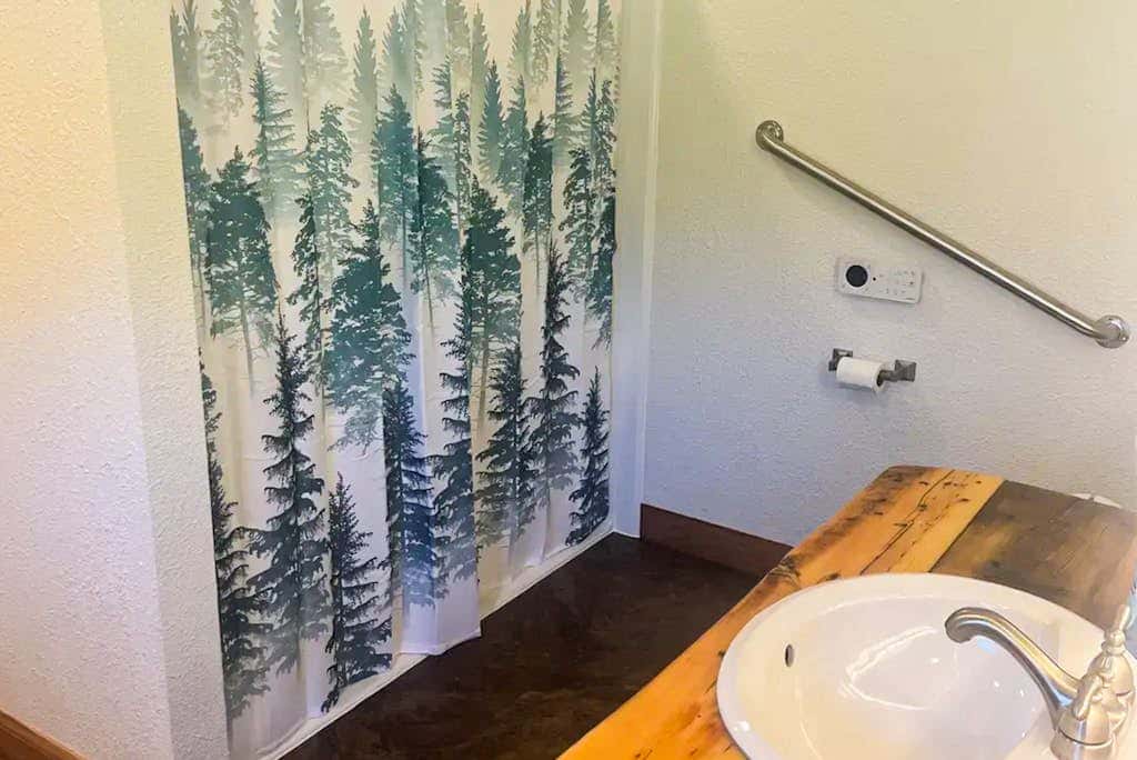 Honey Bee Hideaway