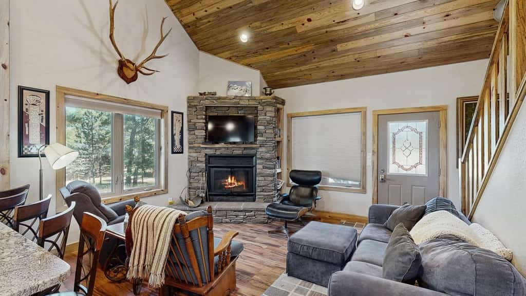 Experience the ultimate Black Hills getaway at Legacy Lodge, a spacious four bedroom retreat near Deadwood. Whether you are skiing at Terry Peak, exploring the Mickelson Trail, or enjoying local history, our lodge is the perfect home base. Relax on your private patio, cook in our fully equipped kitchen, and unwind in comfort. Ideally positioned for ski trips, rally week, or summer sightseeing, this lodge offers the space and amenities your family needs.