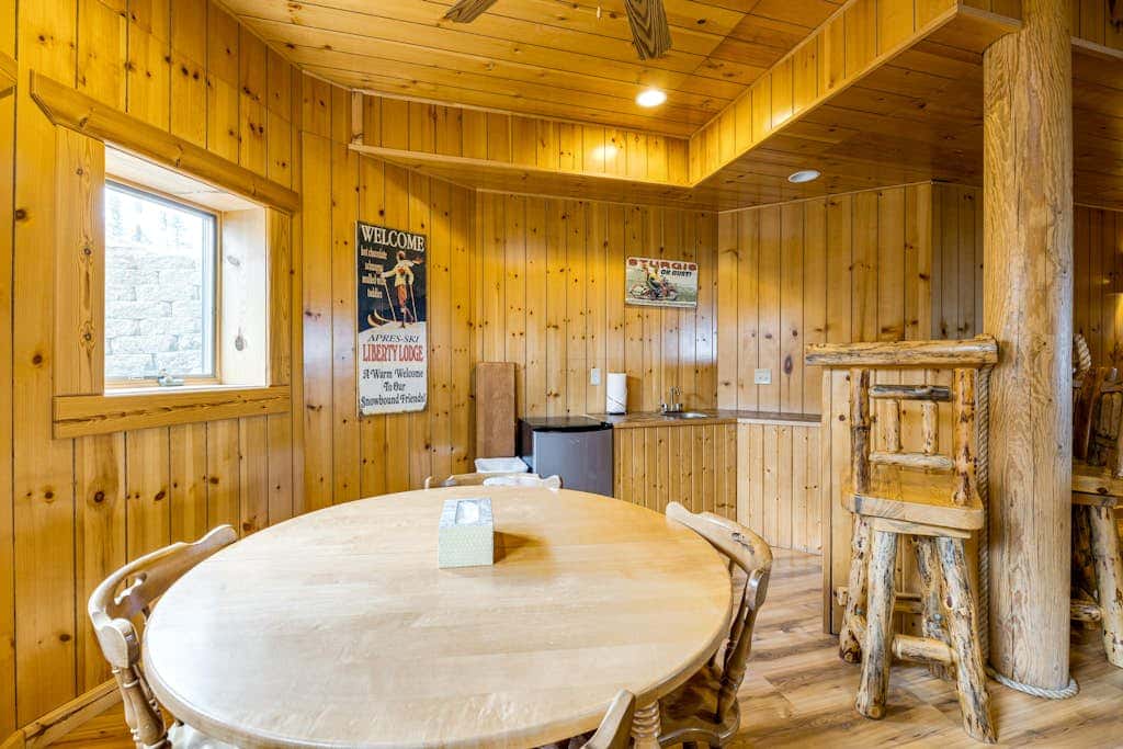 Liberty Lodge at Terry Peak