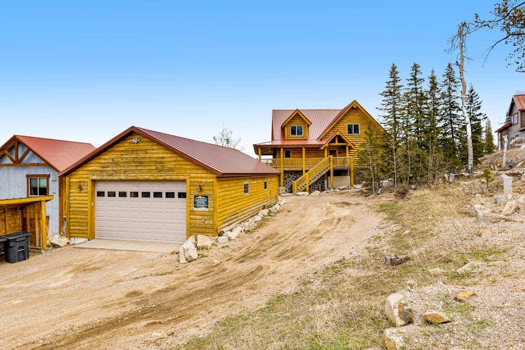Liberty Lodge at Terry Peak