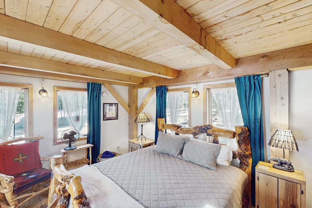 Timberframe Treehouse