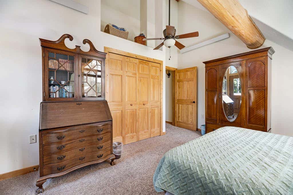 Boulder Ridge Lodge
