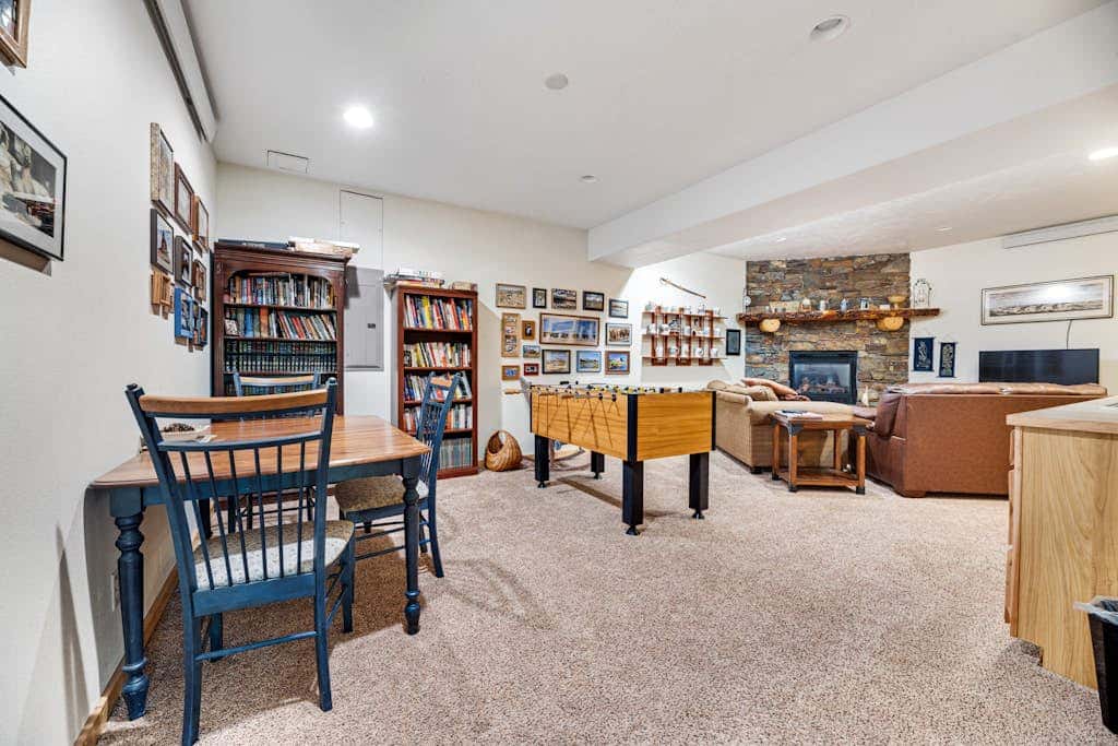 Boulder Ridge Lodge