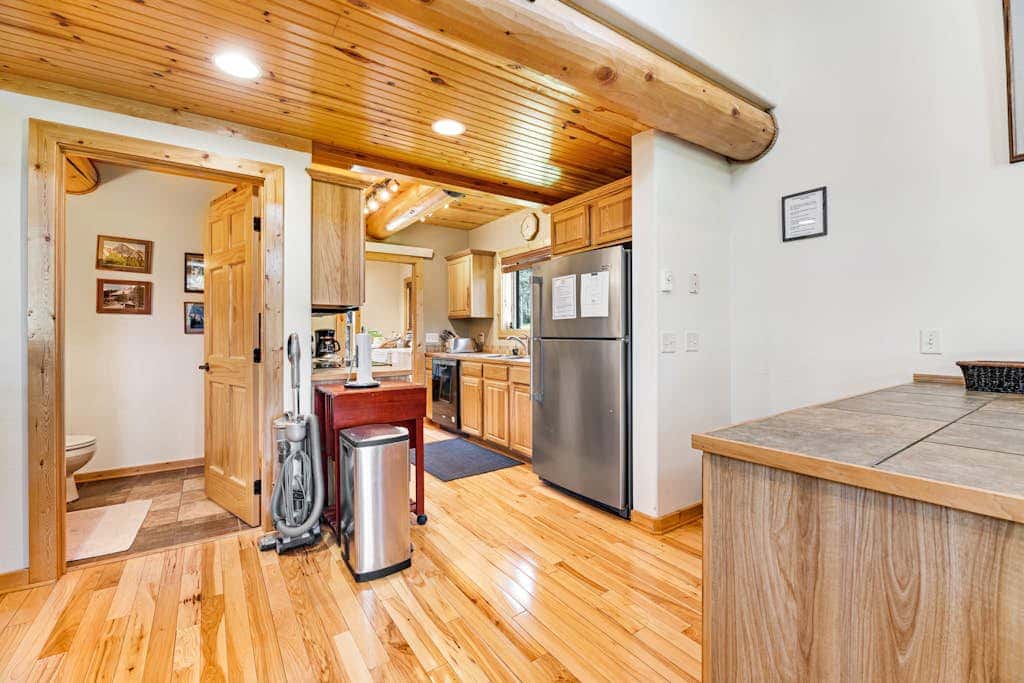 Boulder Ridge Lodge