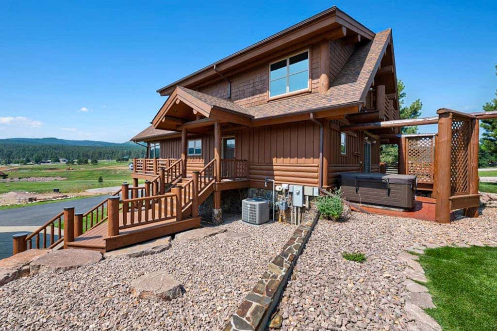 Reunion Lodge