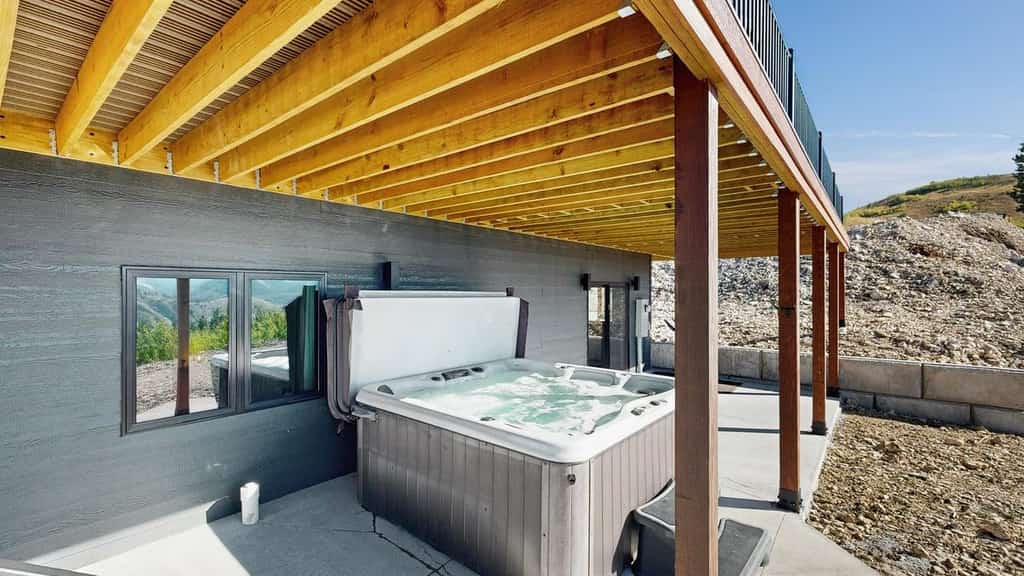 Check out Cowgirl Heaven, a beautiful five bedroom luxury lodge in Sturgis with amazing views of the Black Hills. This huge spot fits up to twenty people and comes with a gourmet kitchen, a game garage with a pool table, and a private hot tub. It is just minutes from Deadwood, so you have easy access to gaming, hiking, and cool spots like Mount Rushmore and Spearfish Canyon. Come stay with us for the perfect mix of mountain fun and total comfort.