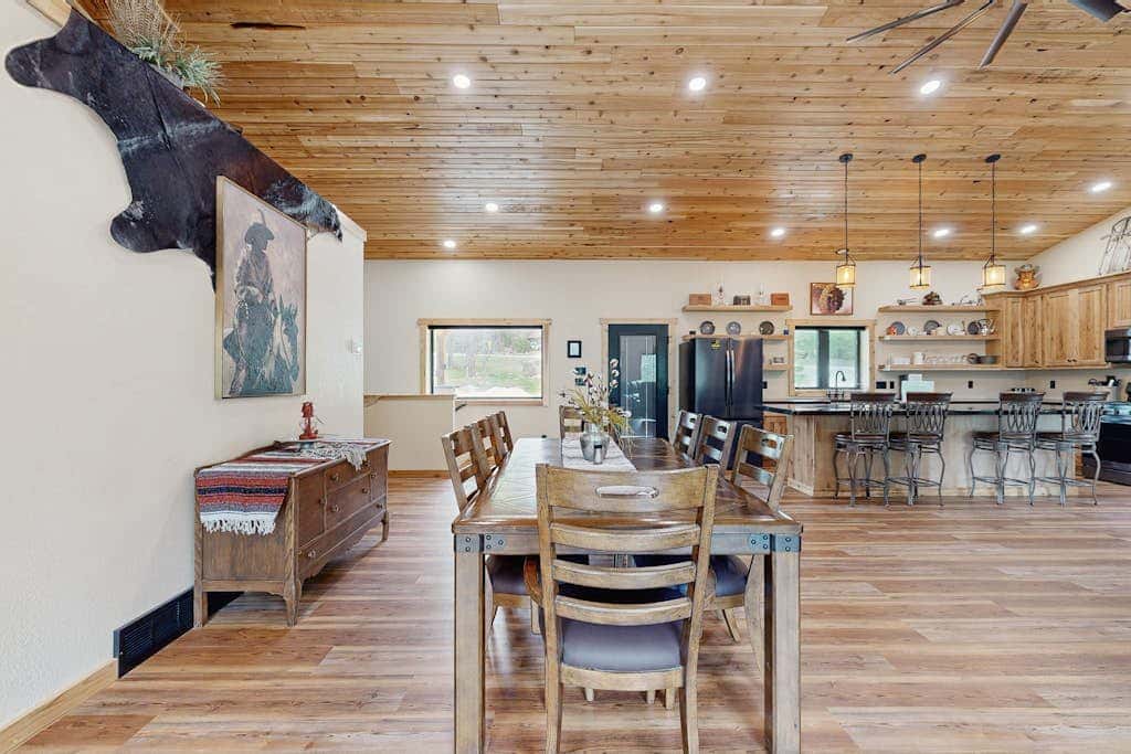 Bear Butte Hideaway