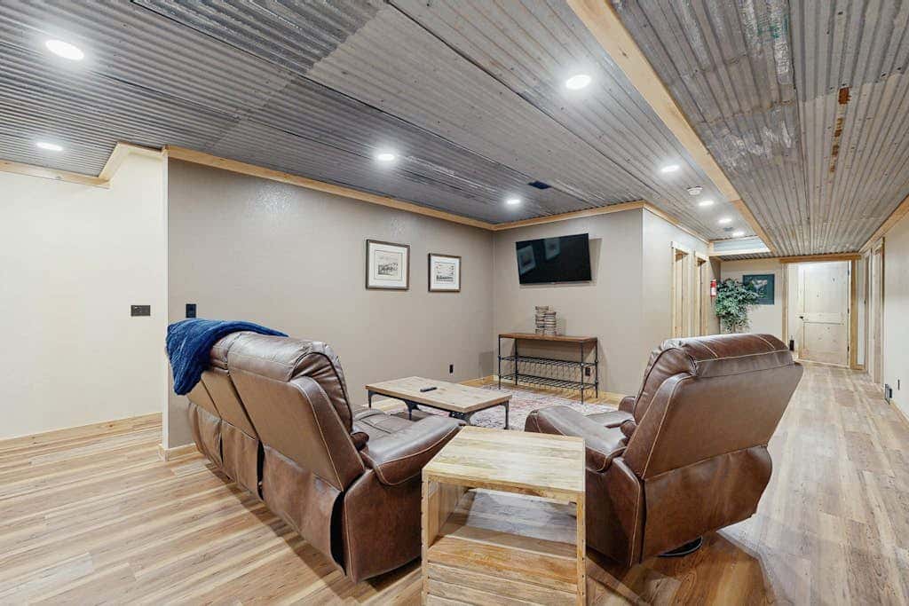 Bear Butte Hideaway
