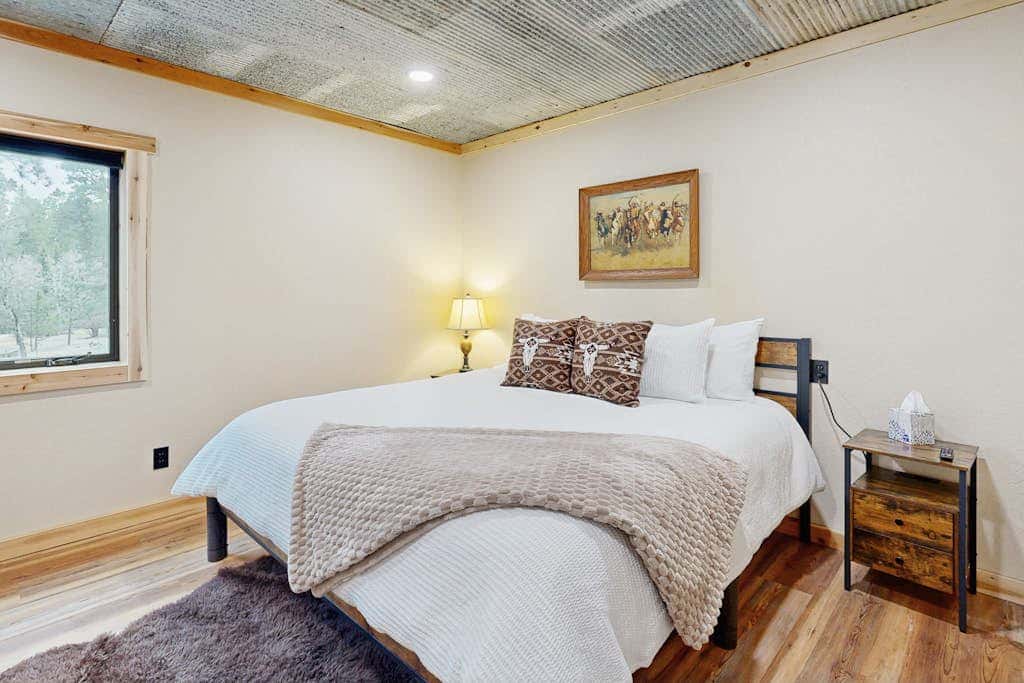 Bear Butte Hideaway