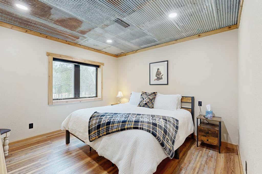 Bear Butte Hideaway