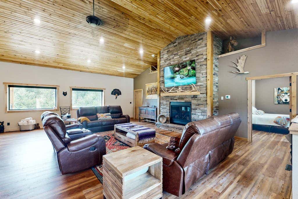 Bear Butte Retreat