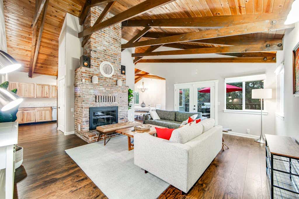Spacious 4BR Pond View Retreat w/ 2 Kitchens, Free WiFi, & Private W/D