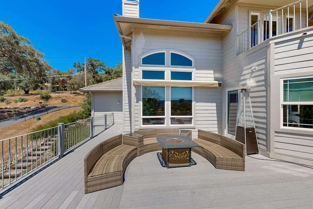 Large Luxury Estate Home with Airport Taxiway, Movie Theater, Close to Yosemite