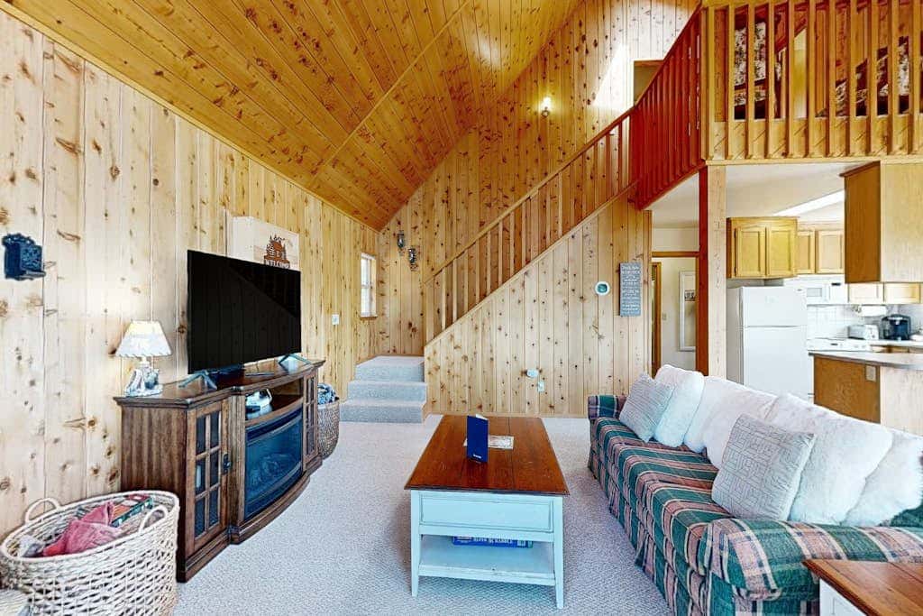 Blue Lake Springs Chalet