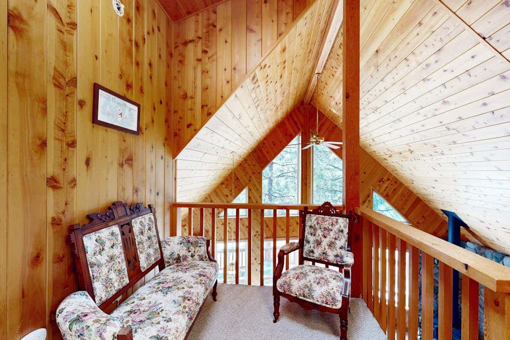 Blue Lake Springs Chalet