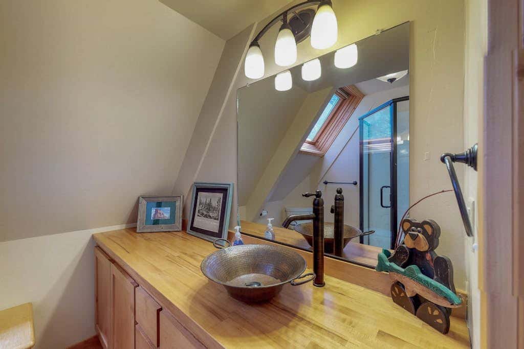 Stiles Mountain Hideaway