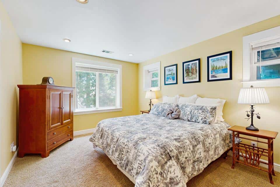 Cypress Lodge