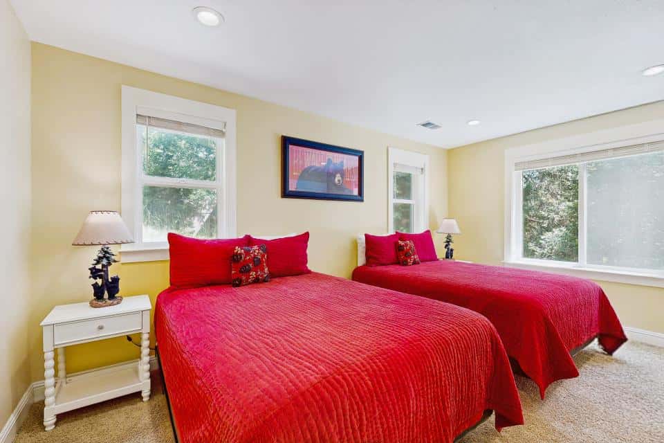 Cypress Lodge