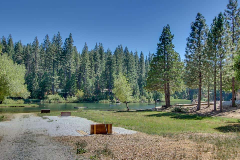Cypress Lodge