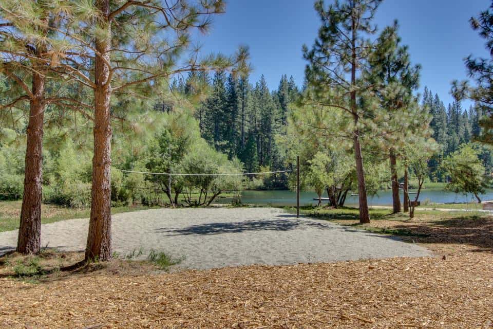 Cypress Lodge