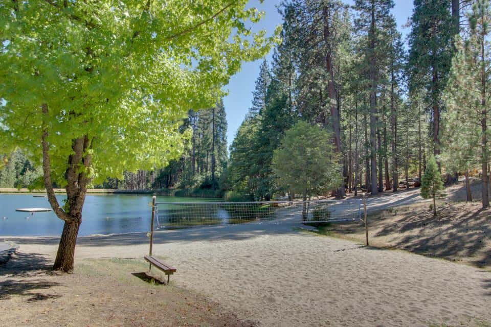 Cypress Lodge