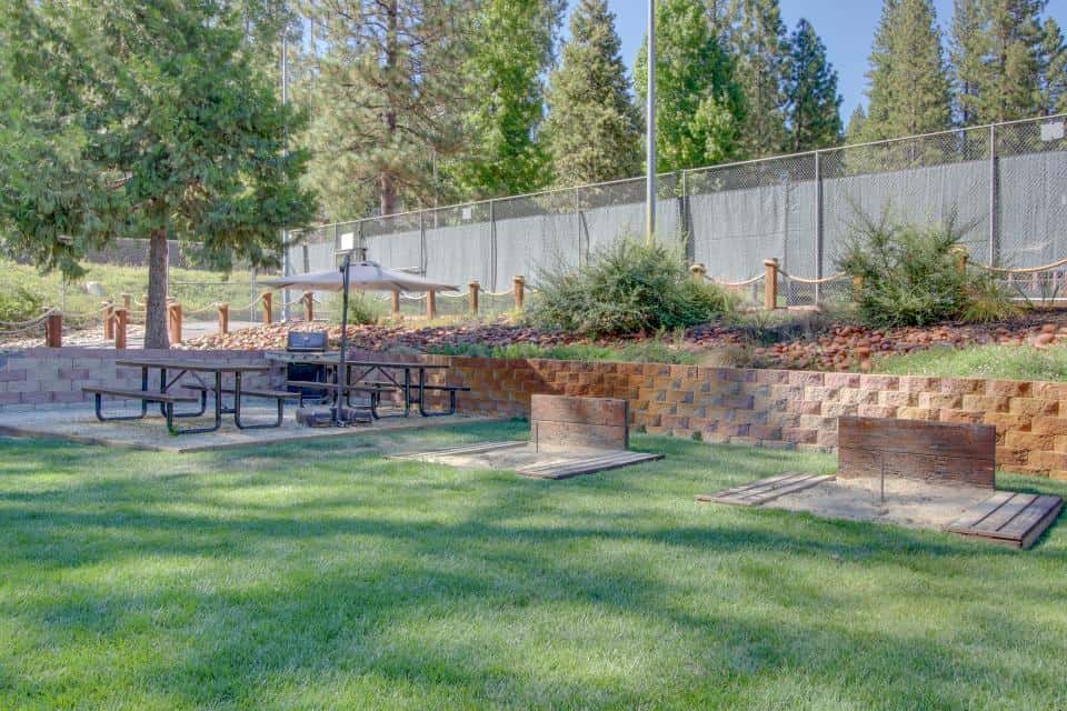 Cypress Lodge